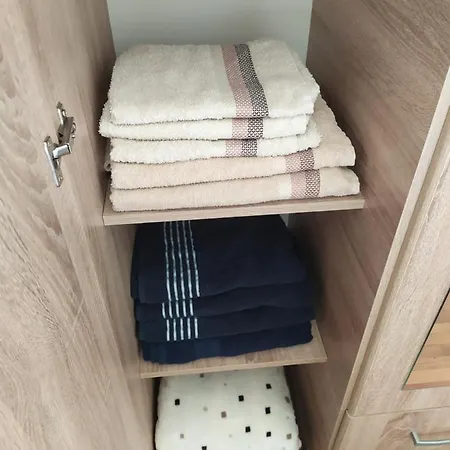 Apartman Nevena Apartamento